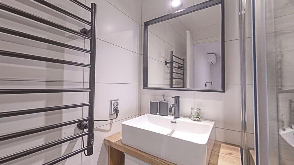 Meszes Apartman Kalocsa Bagian luar foto